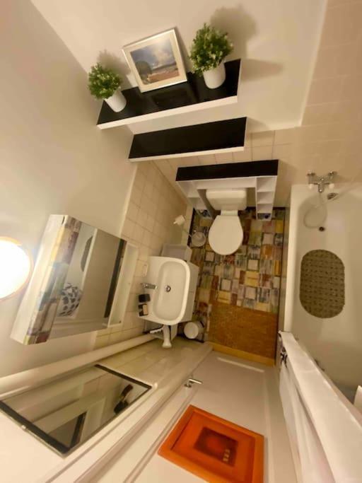 Central & Relaxed Apartment Женева Екстериор снимка